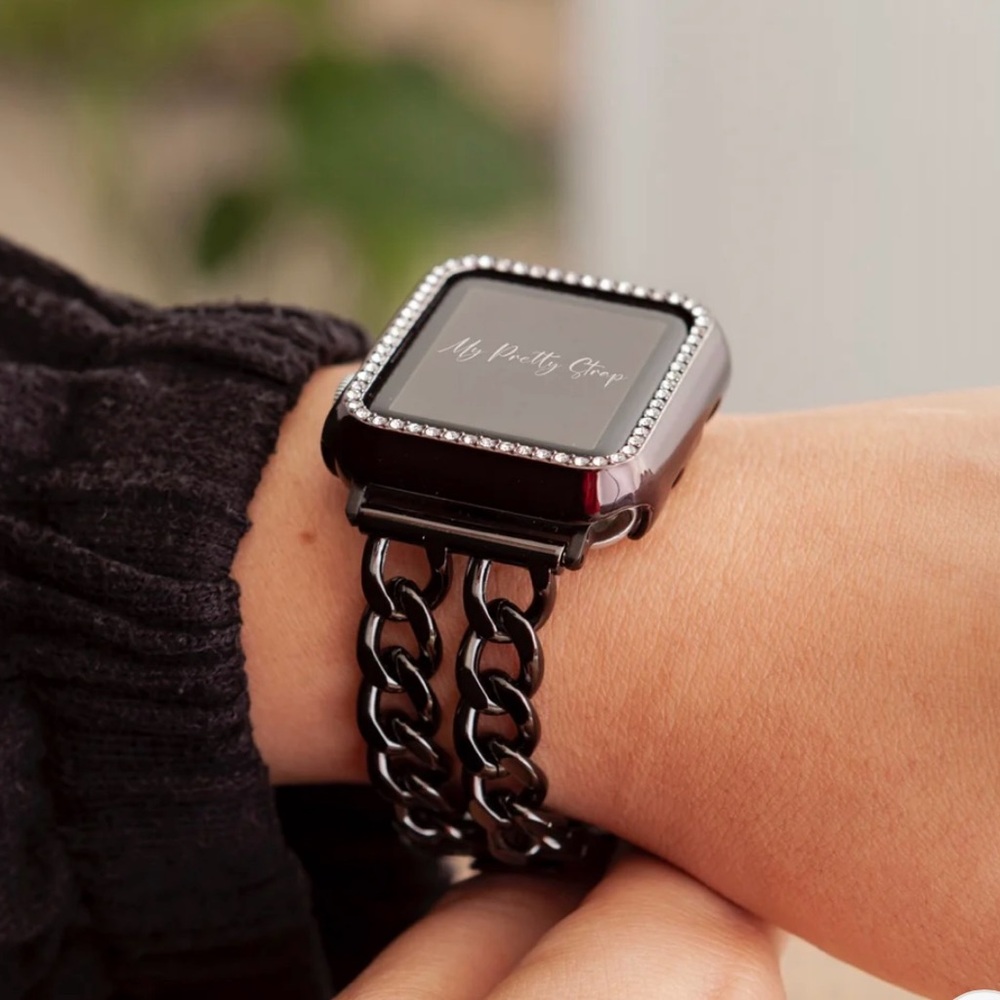 Sleek Black Smartwatch with Chain Bracelet